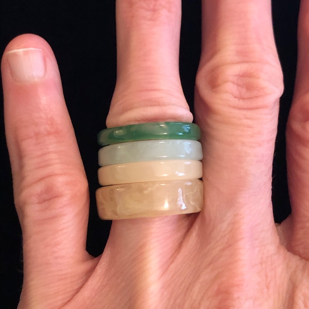 Elegant Multi-Color Bohemian Style Acrylic Resin Rings Stackable Set